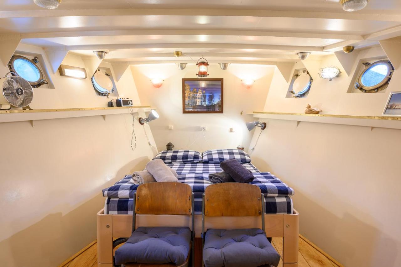 Boatapartment Animathor On Top Location Rotterdam Exteriör bild